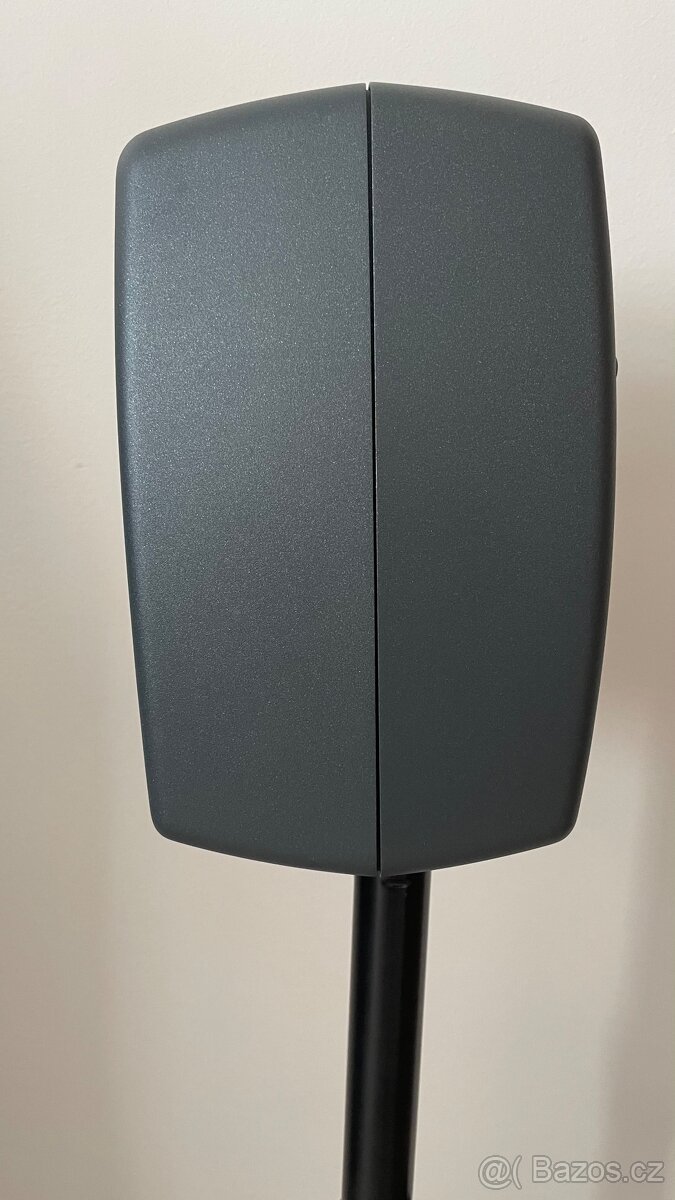 Genelec 8030B + stojan - 5