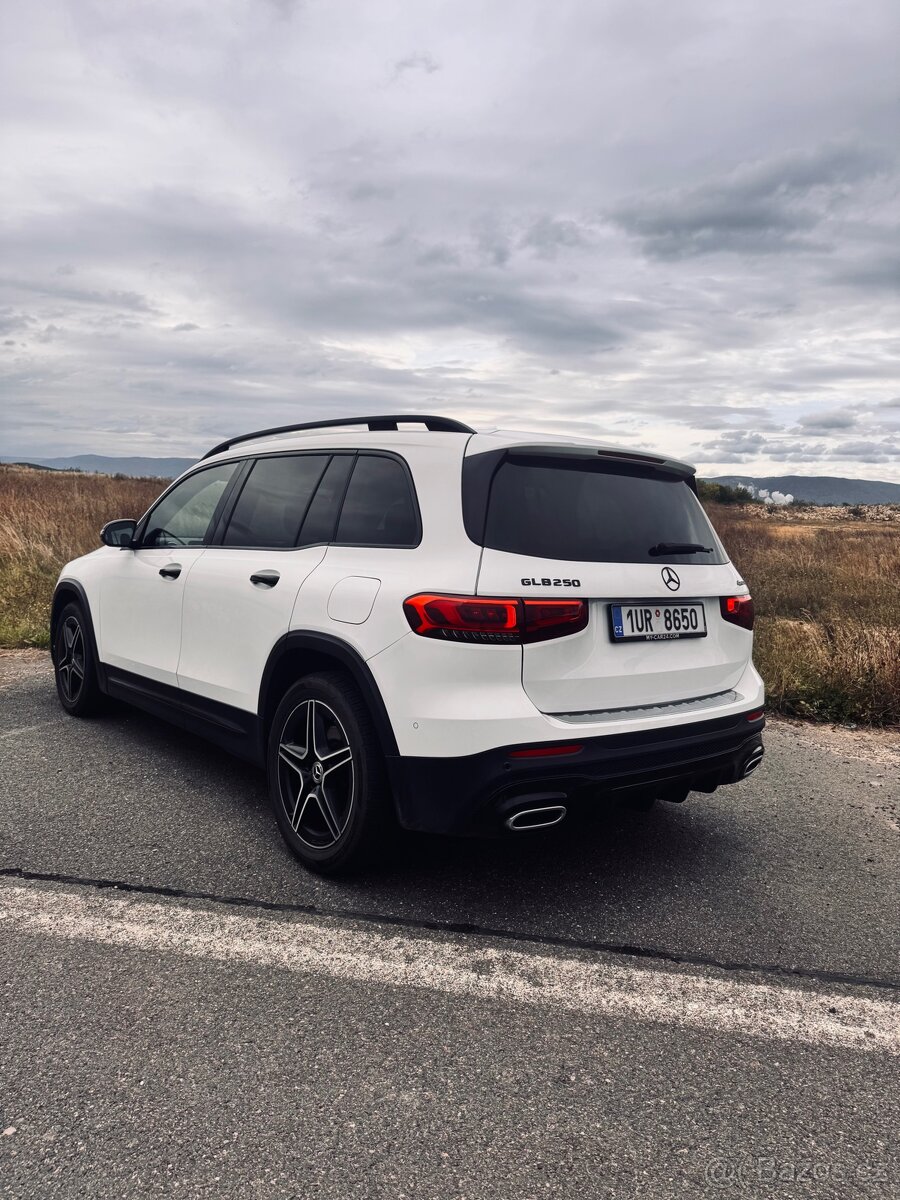 Mercedes Benz Glb 250 - 5