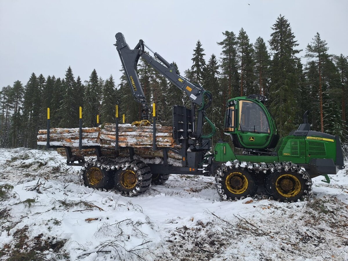 Vyvážecí souprava JOHN DEERE 1510G - 5
