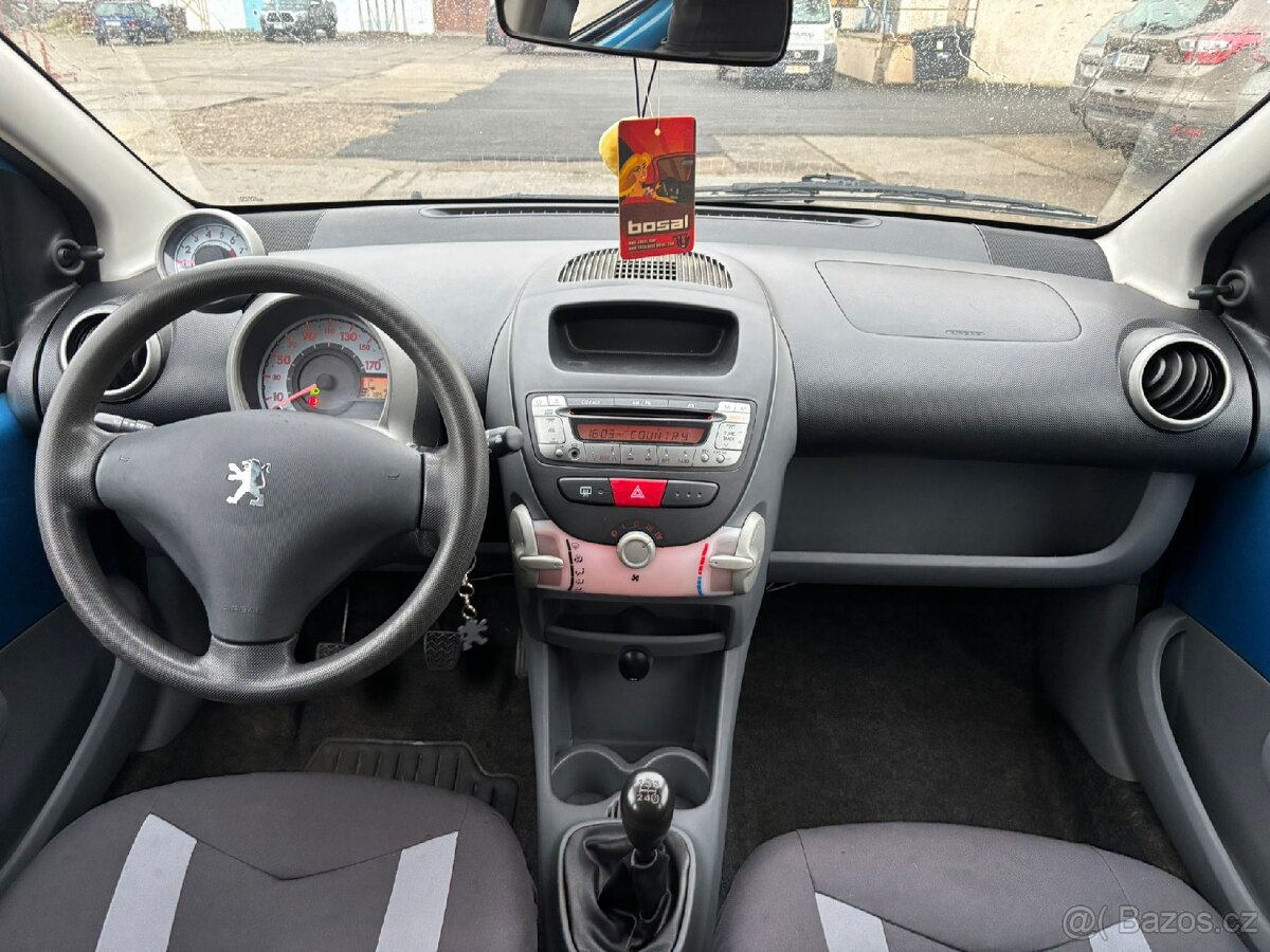 Peugeot 107, r.v. 2005 5 dveří - 5