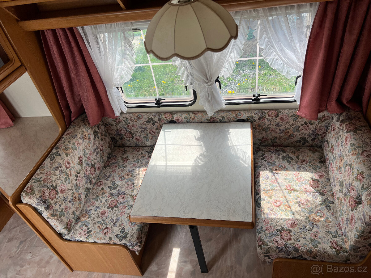 Karavan Hobby Landhaus 760-chata na kolech - 5