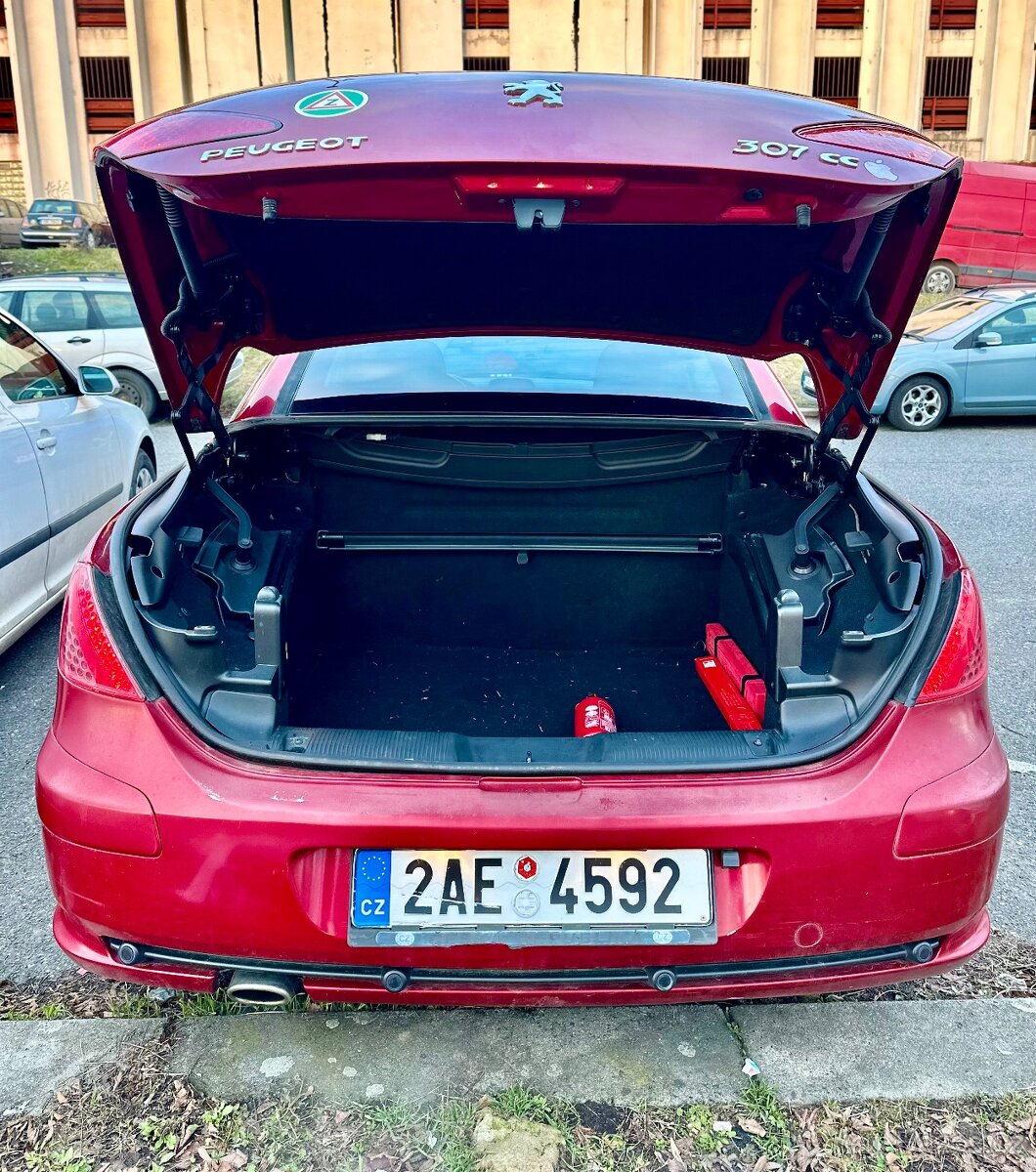 Peugeot 307 CC 2.0 103 kW - 5