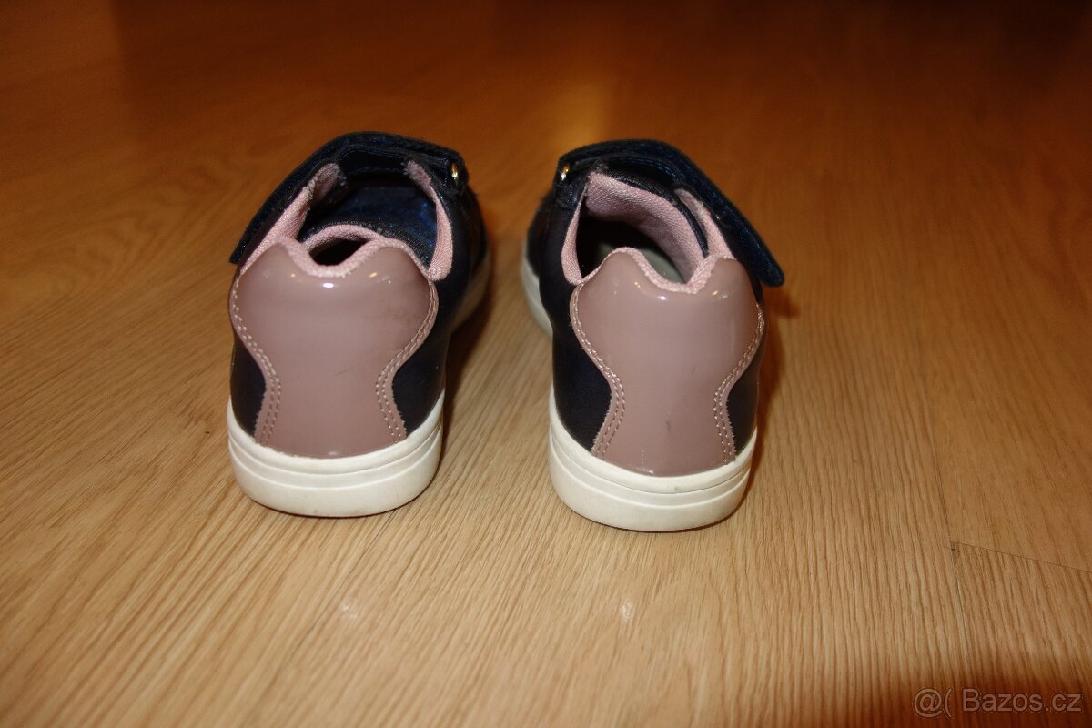 Baťa dívčí celoroční boty v. 30 - 5