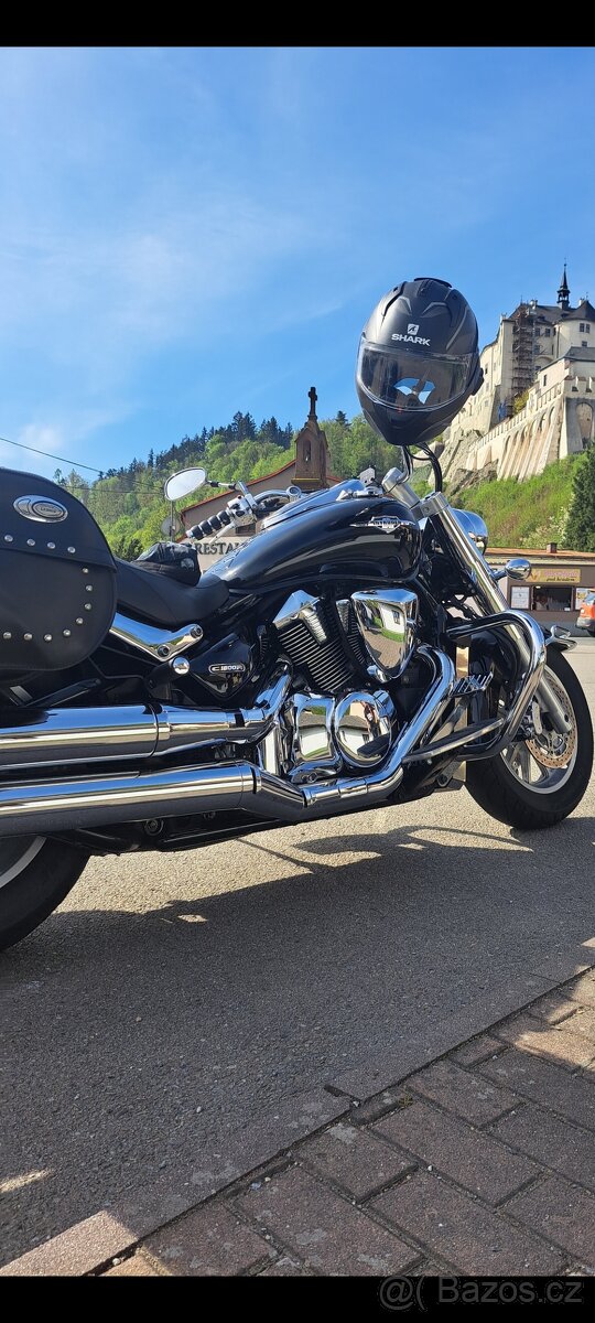 Suzuki intruder c1800r - 5