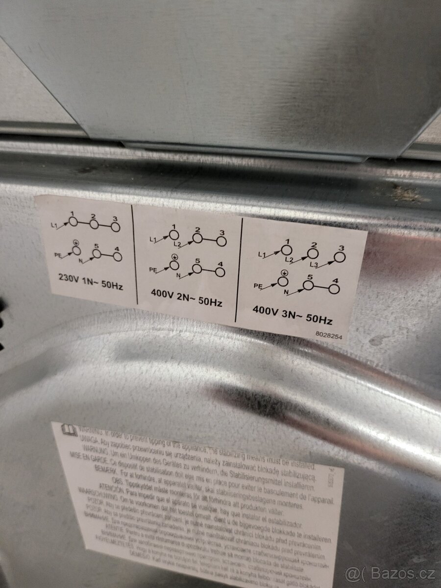 NEREZ úzký sklokeramický sporák Amica - 5