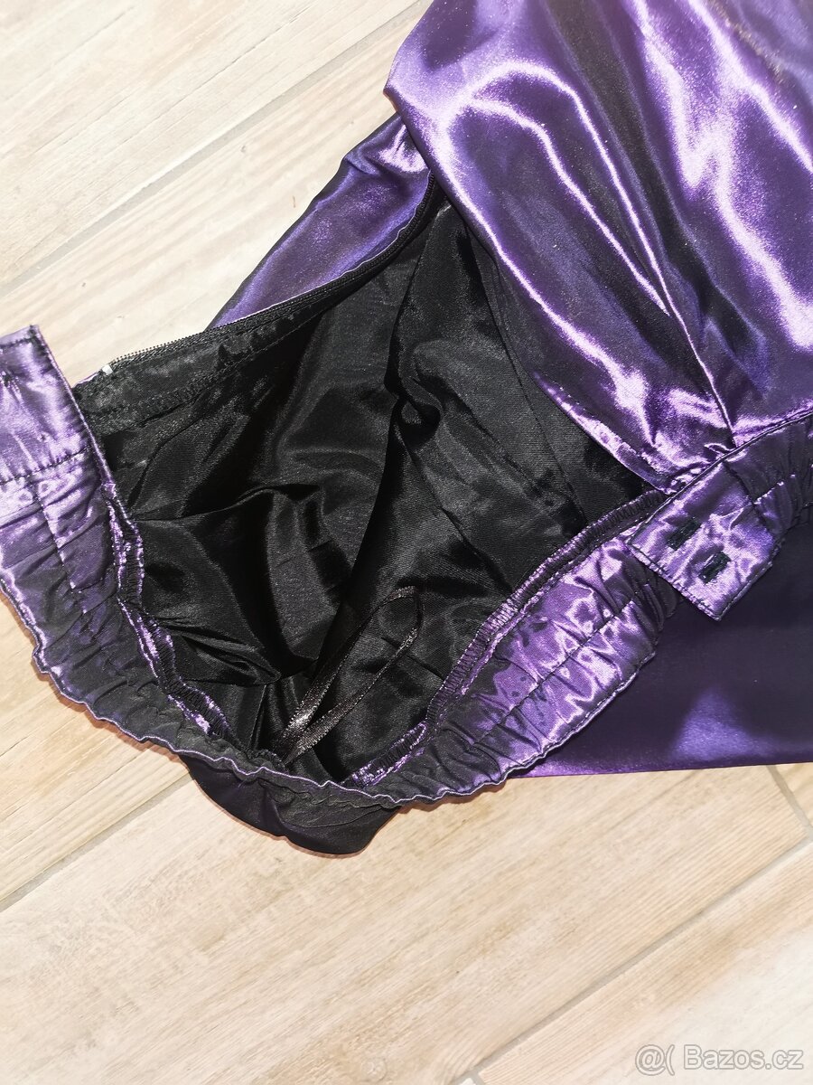 Plesové šaty korzet plus sukně - 5