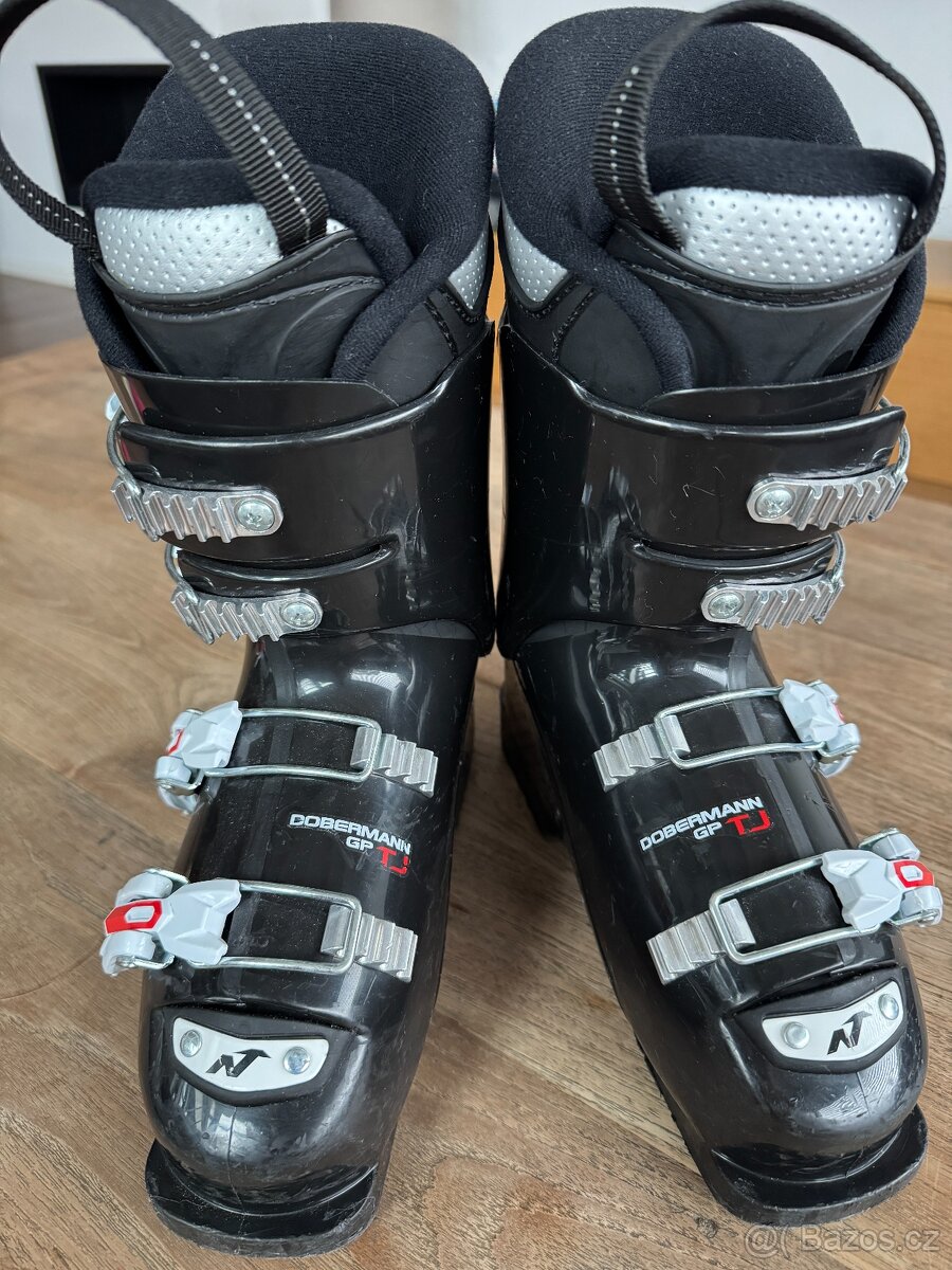 Dětské lyžařské boty NORDICA vel. 35-36, 1 sezóna, 1. dítě - 5