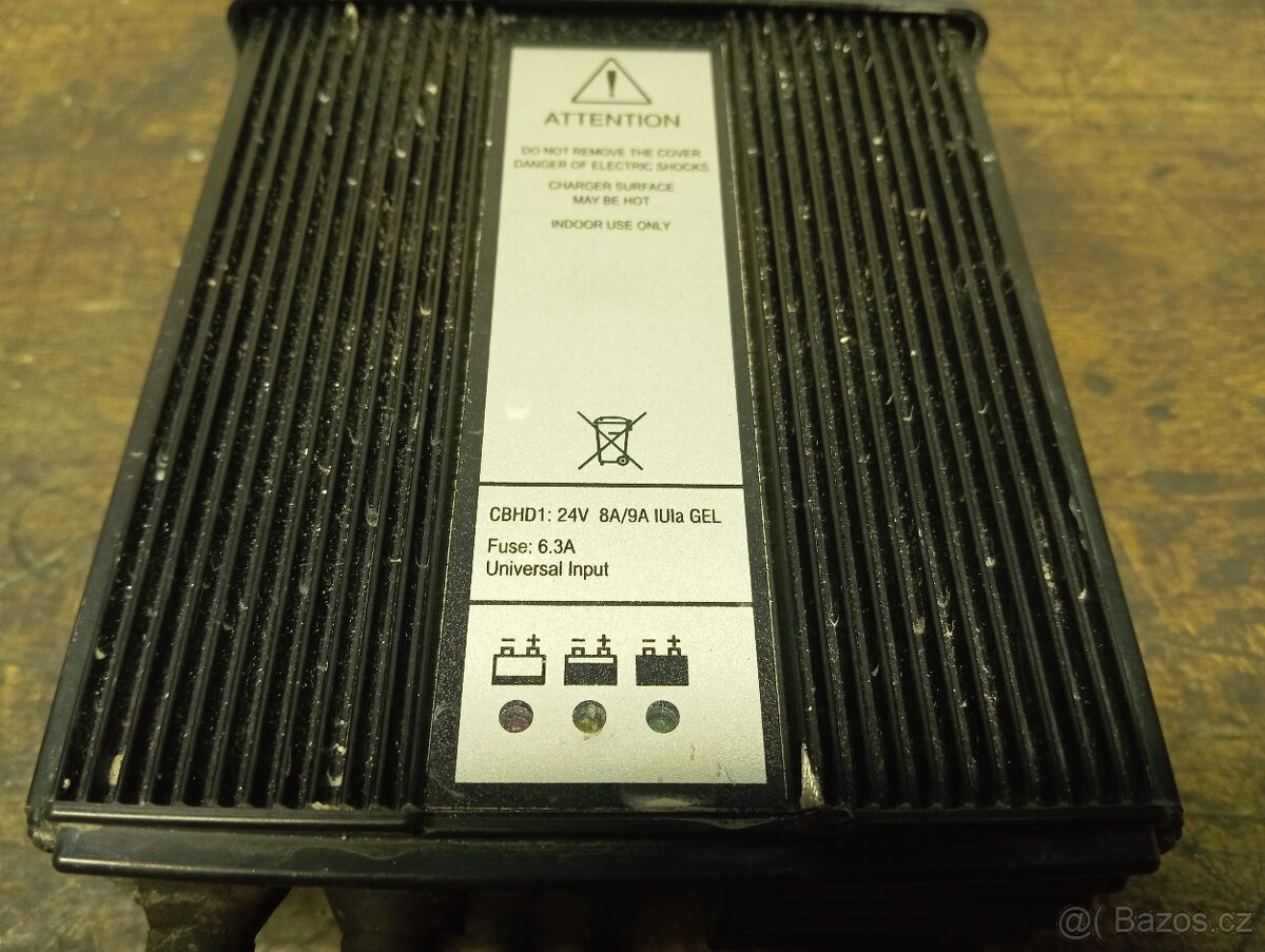 Trakční baterie + 24V nabíječka - 5