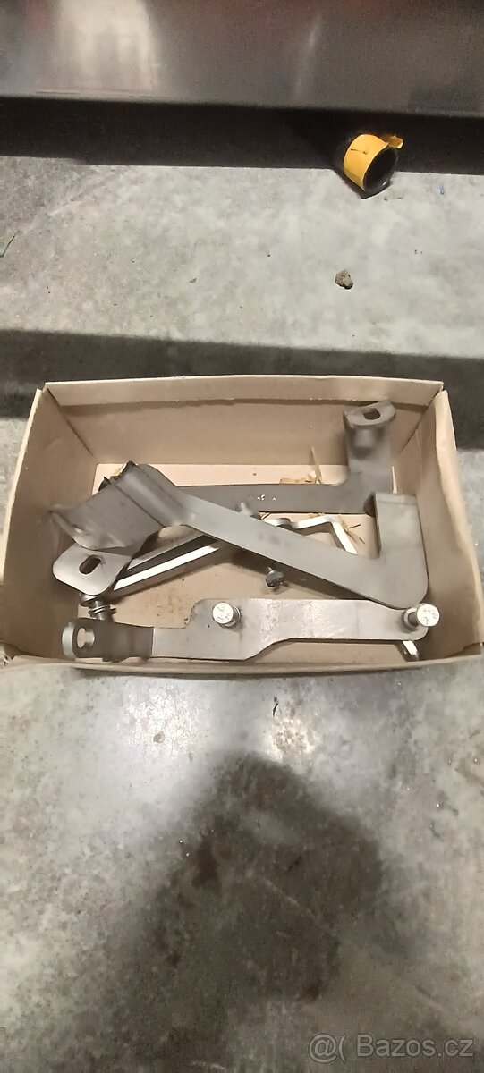 Přední rám Tucson 2018- - 5