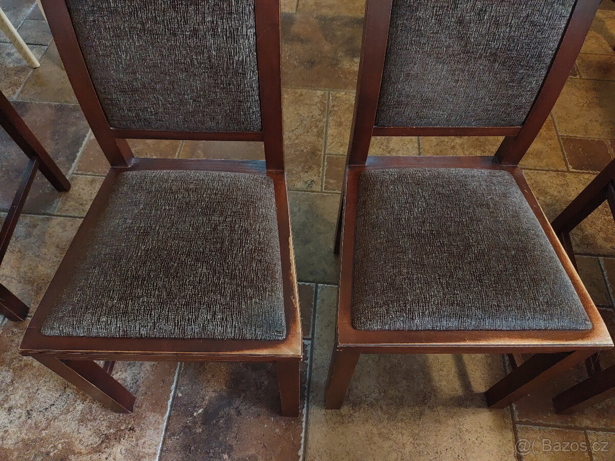 Jídelní stůl + 8 židlí - 5