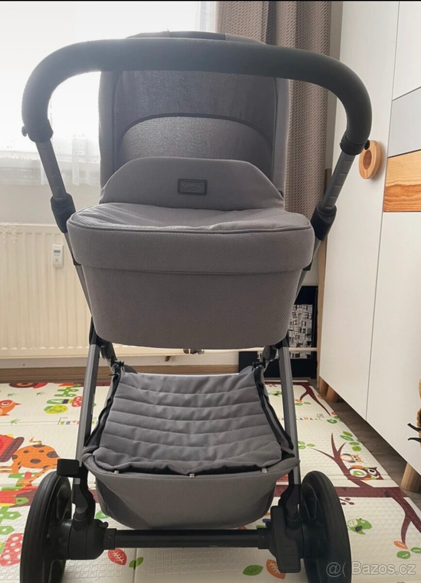 Moon N° ONE 2021 - 5