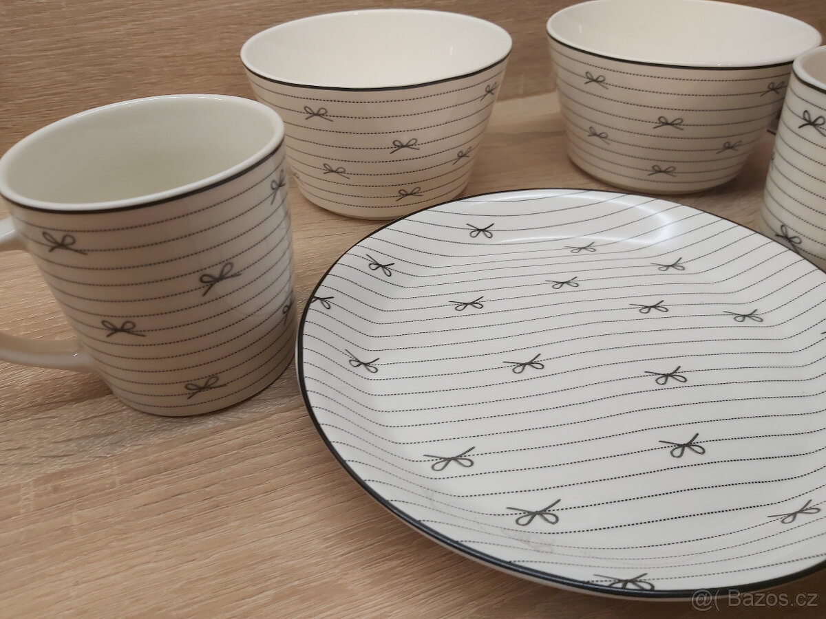 Porcelánová sada nádobí - 5