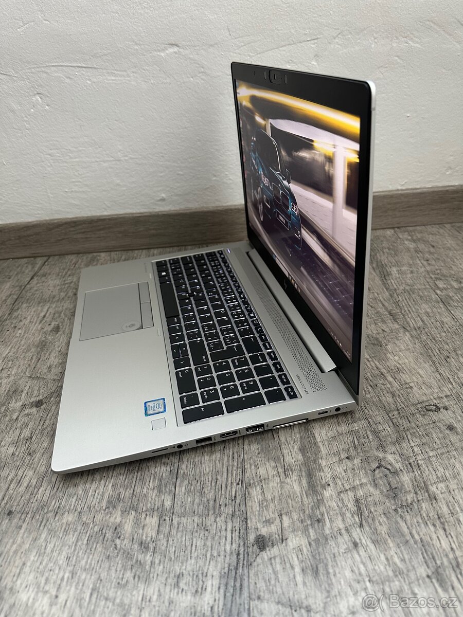 HP ELiTEBOOK v kovovém provedení v plné výbavě - 5