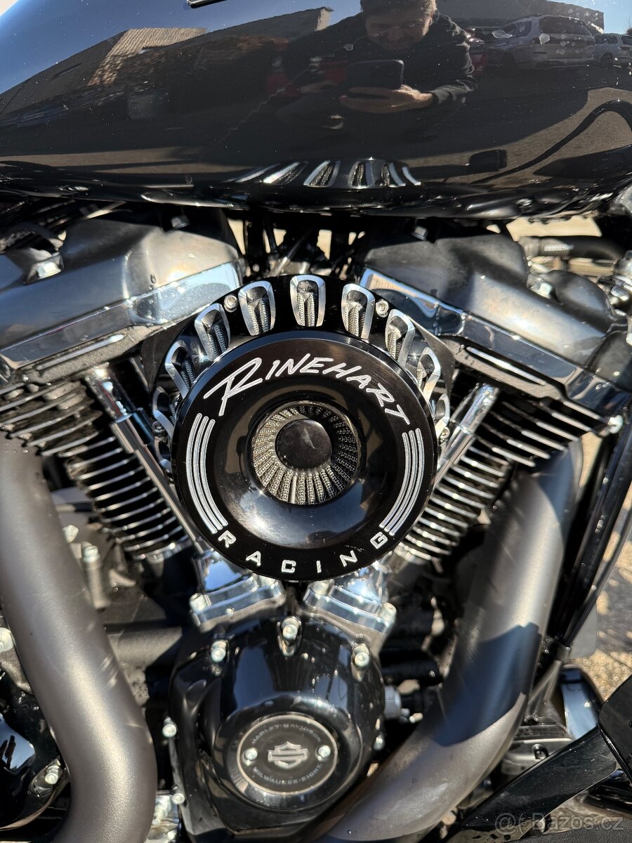 Harley davidson street glide speciál 2020 ČR - 5