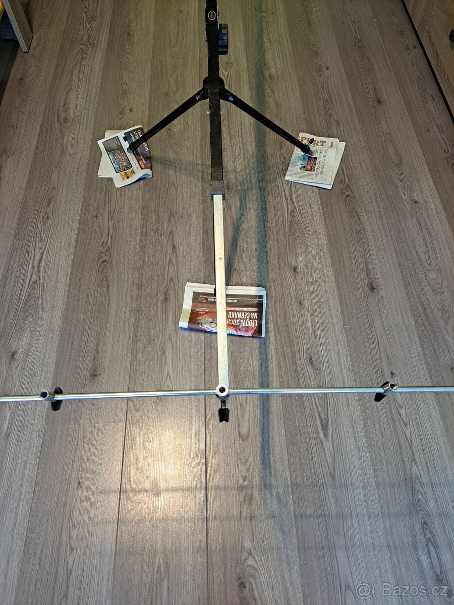 Tripod Sona celokovový - 5