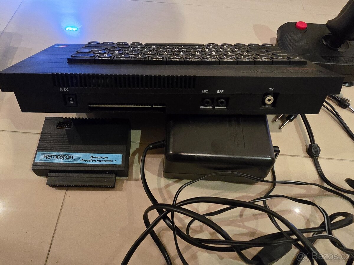 Zx Spectrum 48k + prislusenstvi - 5