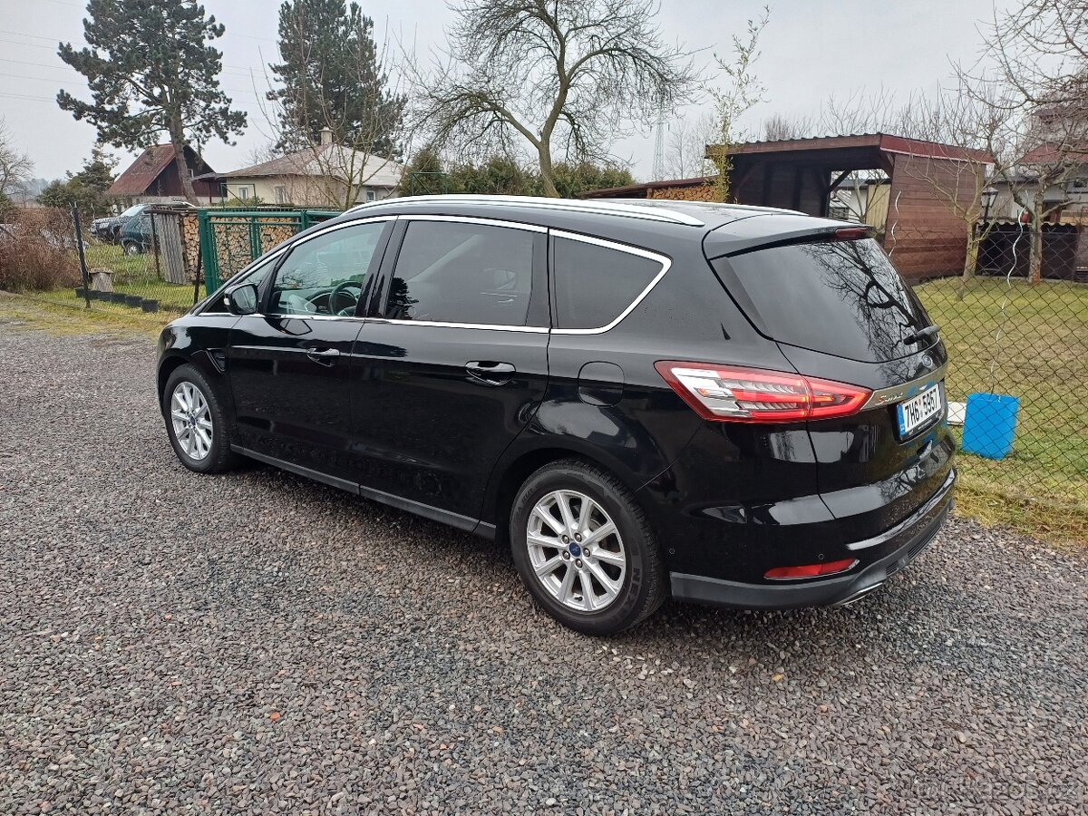 Krásný Ford S-Max 2.0 Tdci rok 2016 - 5