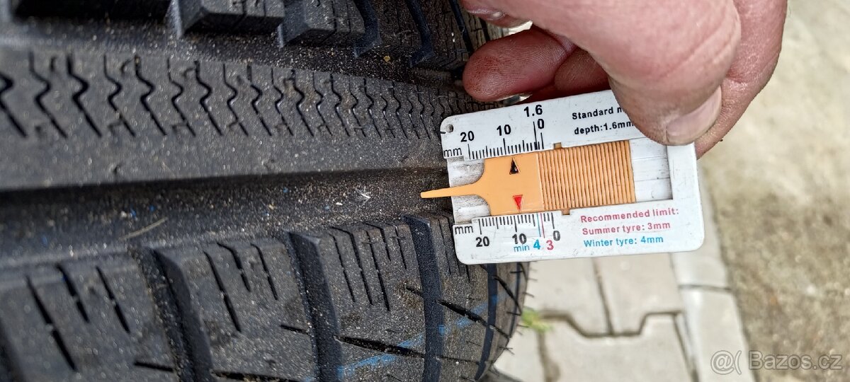 Celoroční pneu Vredestein Guatrack 3 - 5