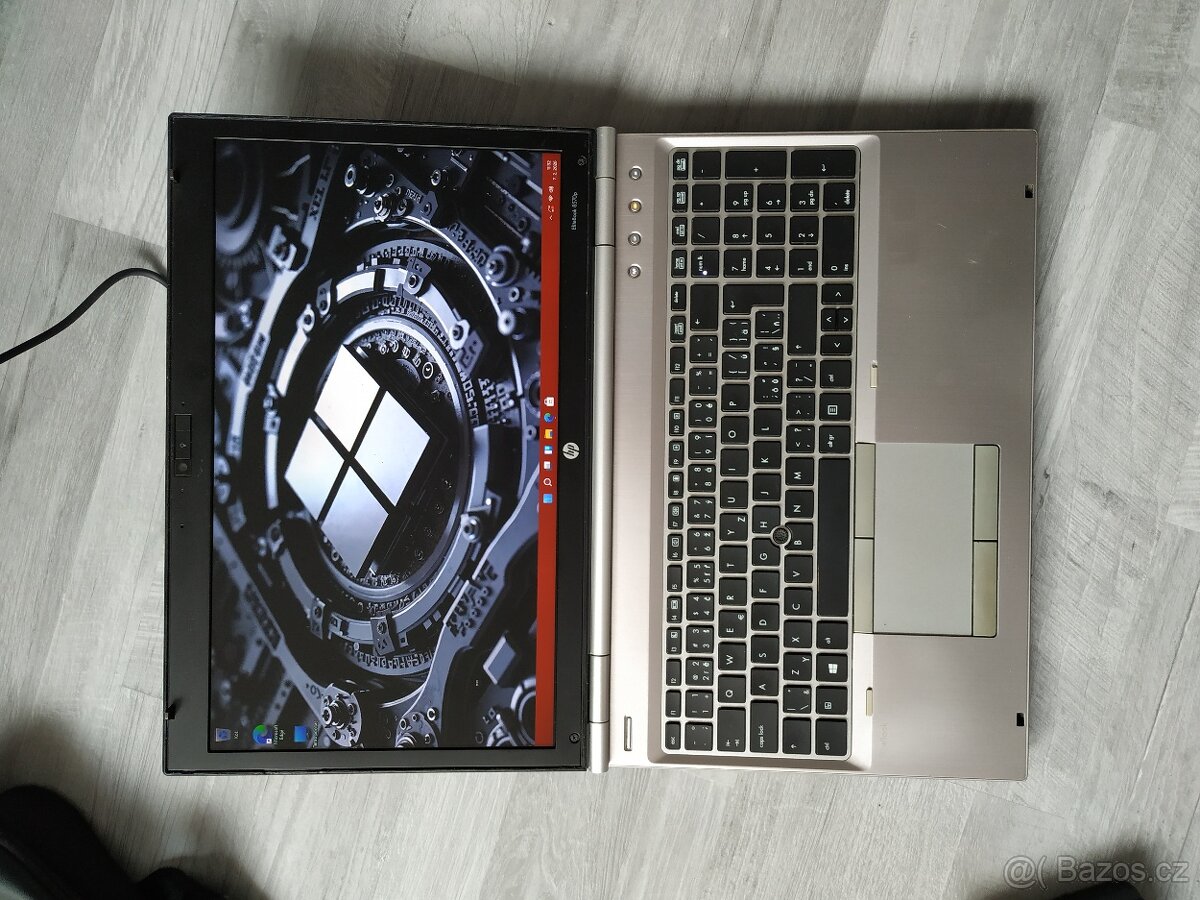 HP EliteBook 8570p/i5-3320M/6GB/128SSD/W11 - 5