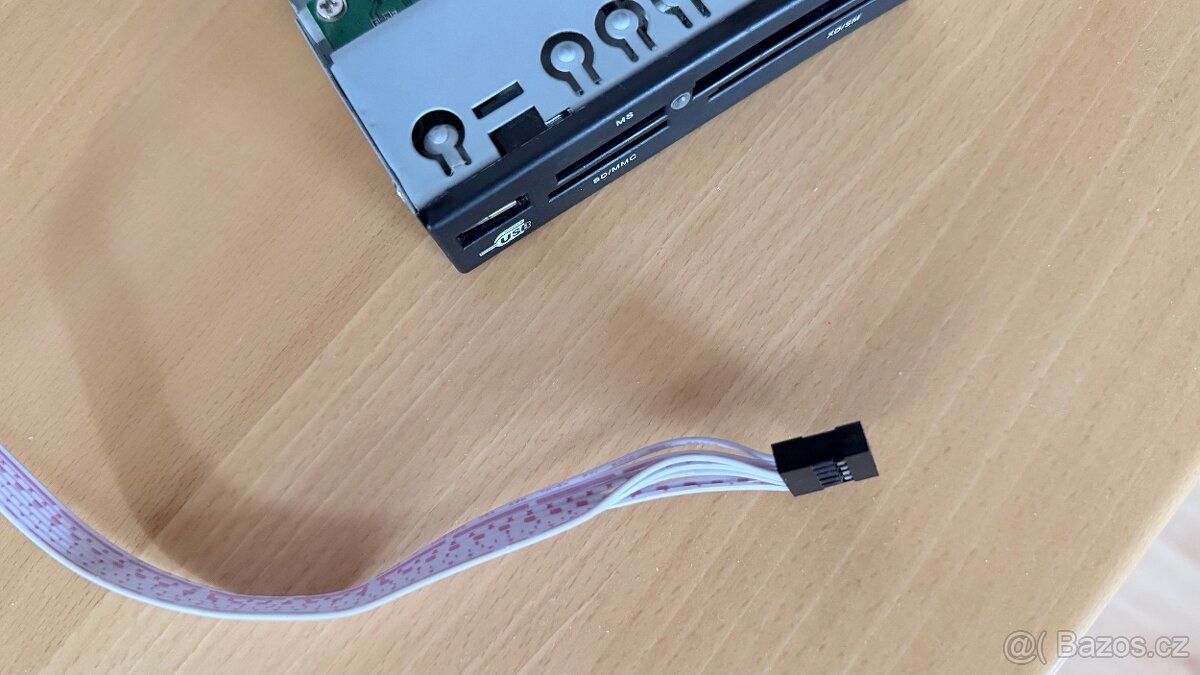 Čtečka - Sd karet - 5