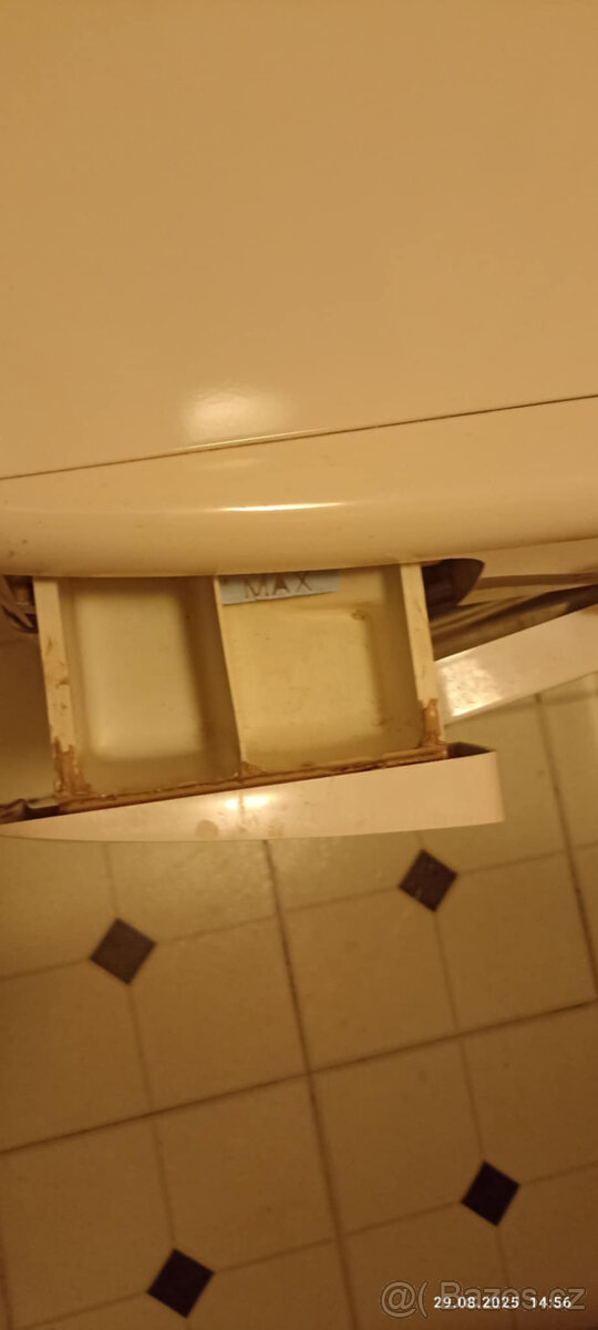 Pračka Candy – úzký model (43 × 51 × 70 cm) - 5