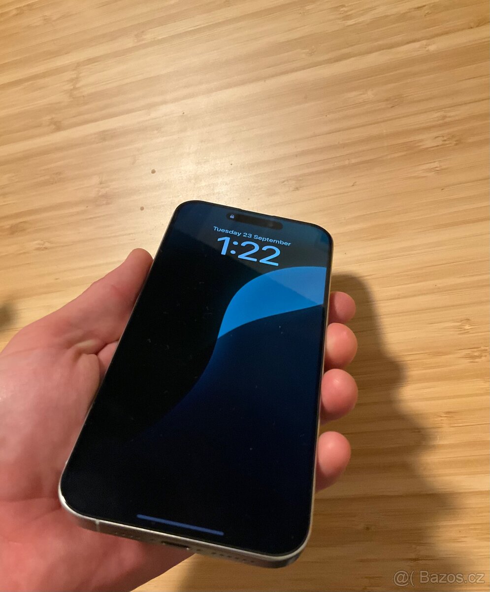 IPhone 15 pro max 256 white titan - 5