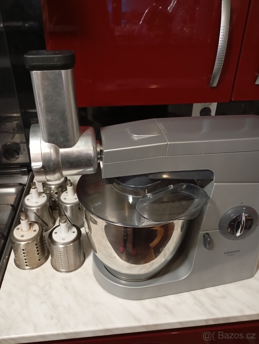 Kuchyňský robot Kenwood kMix - 5