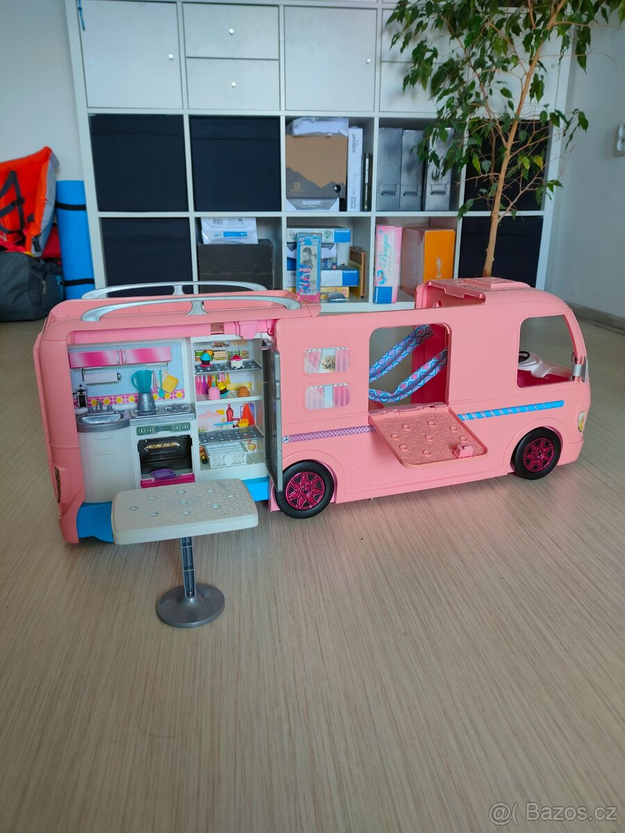 Barbie karavan - 5