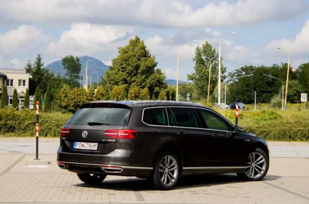 Volkswagen Passat Variant 2.0 BiTDI Highline 4MOTION 2016 - 5