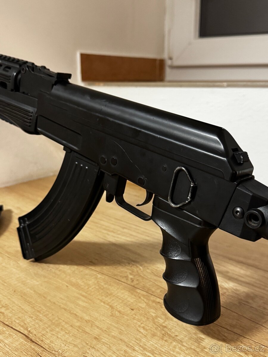 Airsoftová zbraň AK-47 - 5