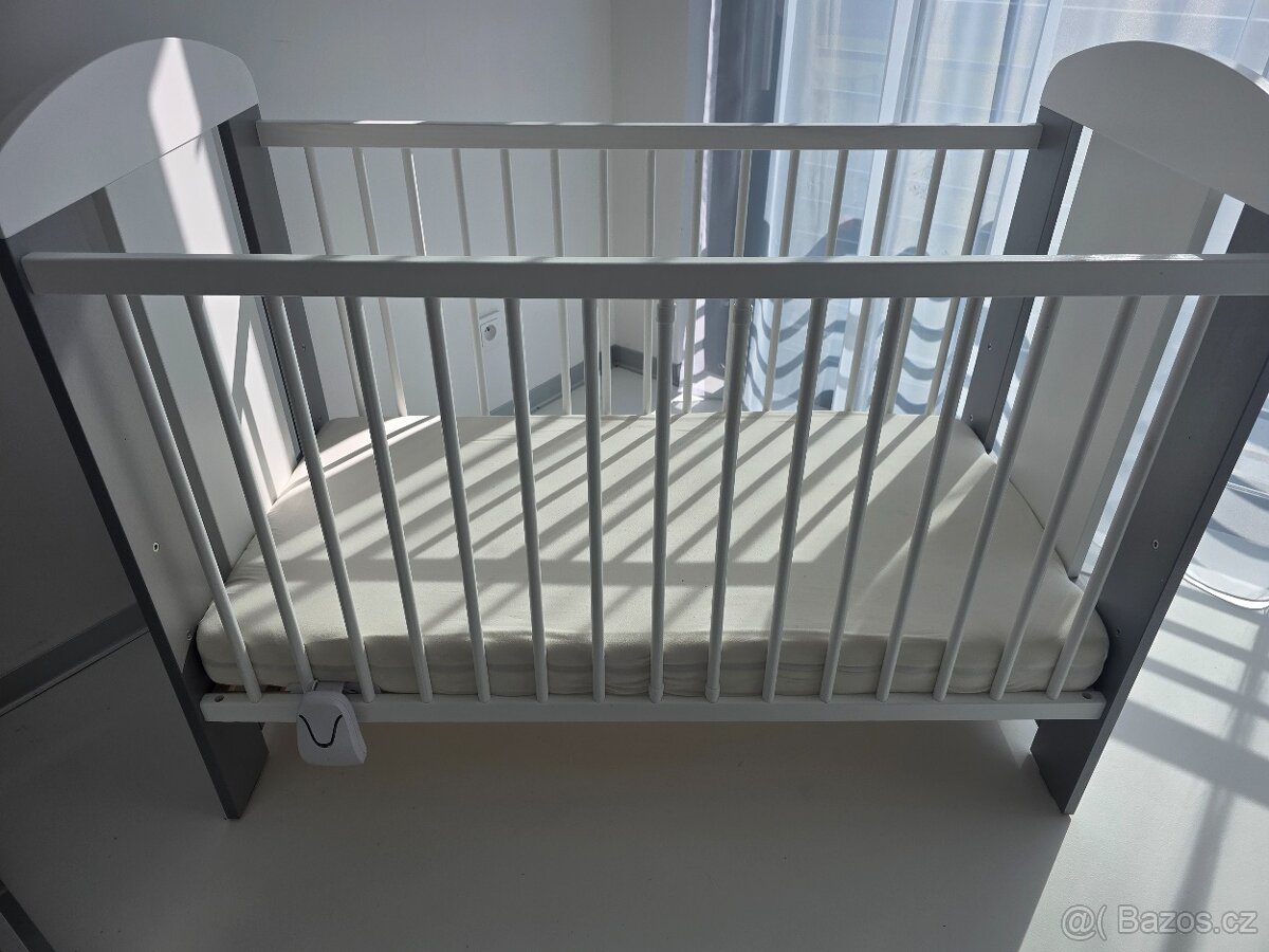 Drewex Komoda + dětská postýlka + matrace - 5