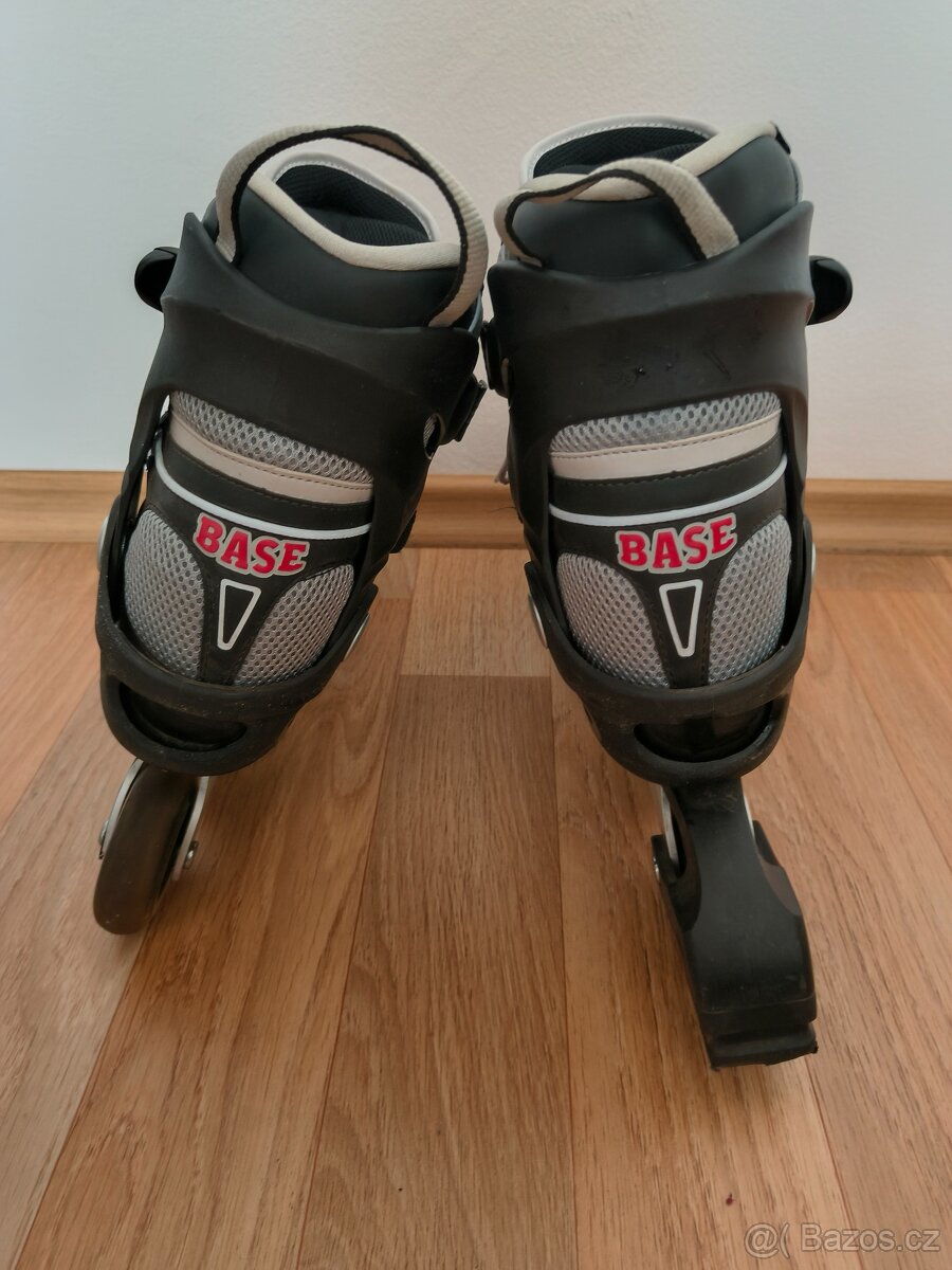 Kolečkové brusle BASE - 5