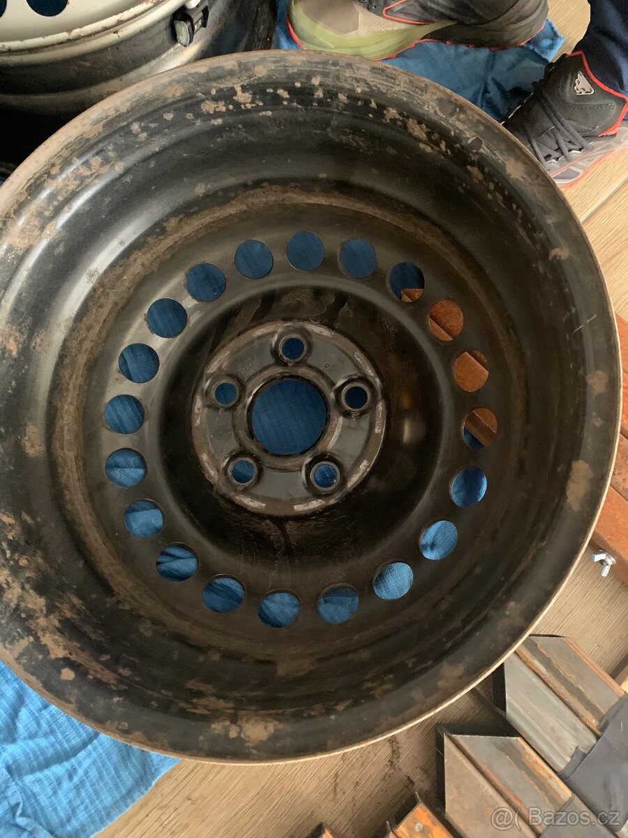 Prodej plechových disku - 5