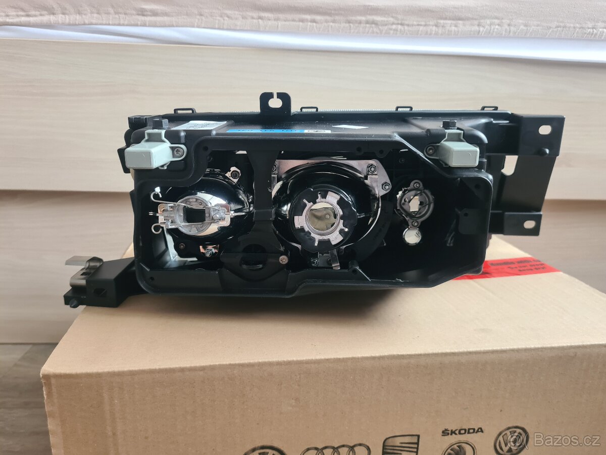 NOVÝ Levý obal xenonu Octavia 1 - ORIGINÁL - 5