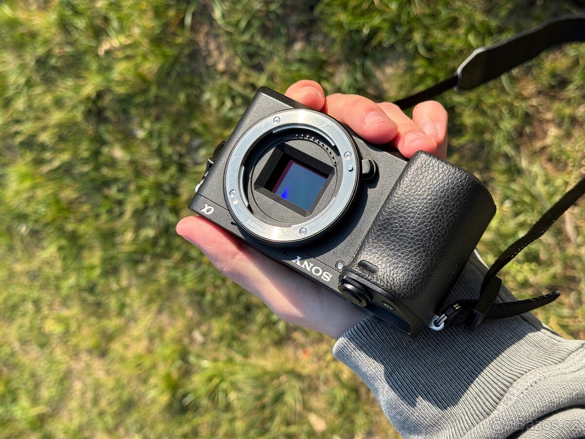 Sony A6300 tělo - 5