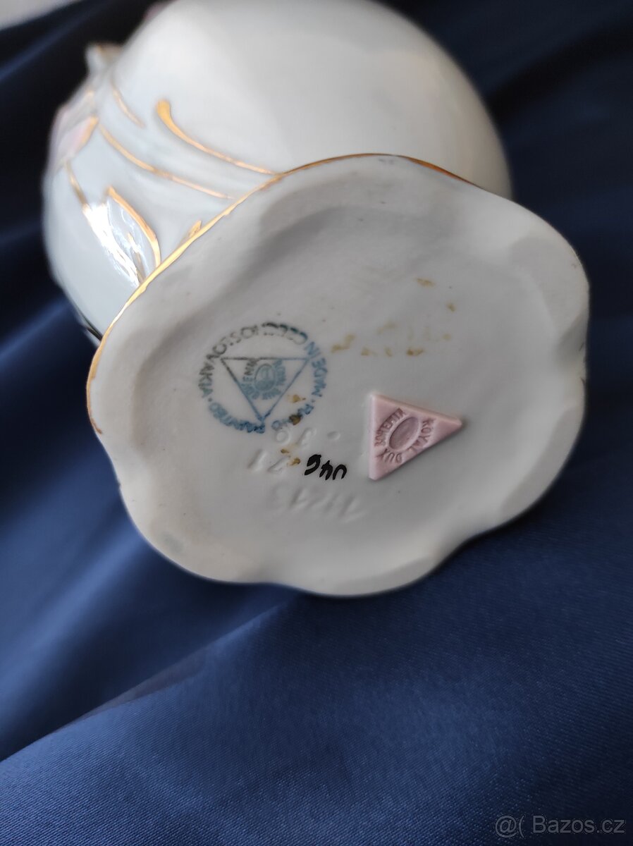 Porcelánové amfory - 5