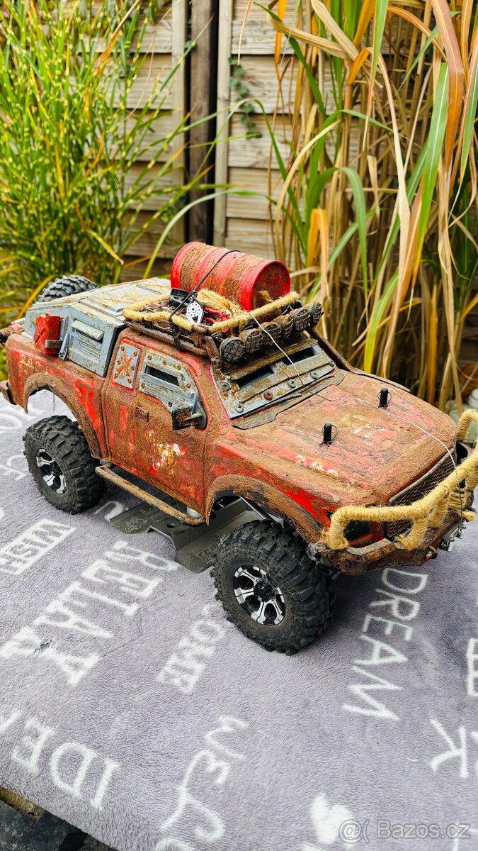 Prodám RC auta + spoustu náhradních dílů a doplňků - 5