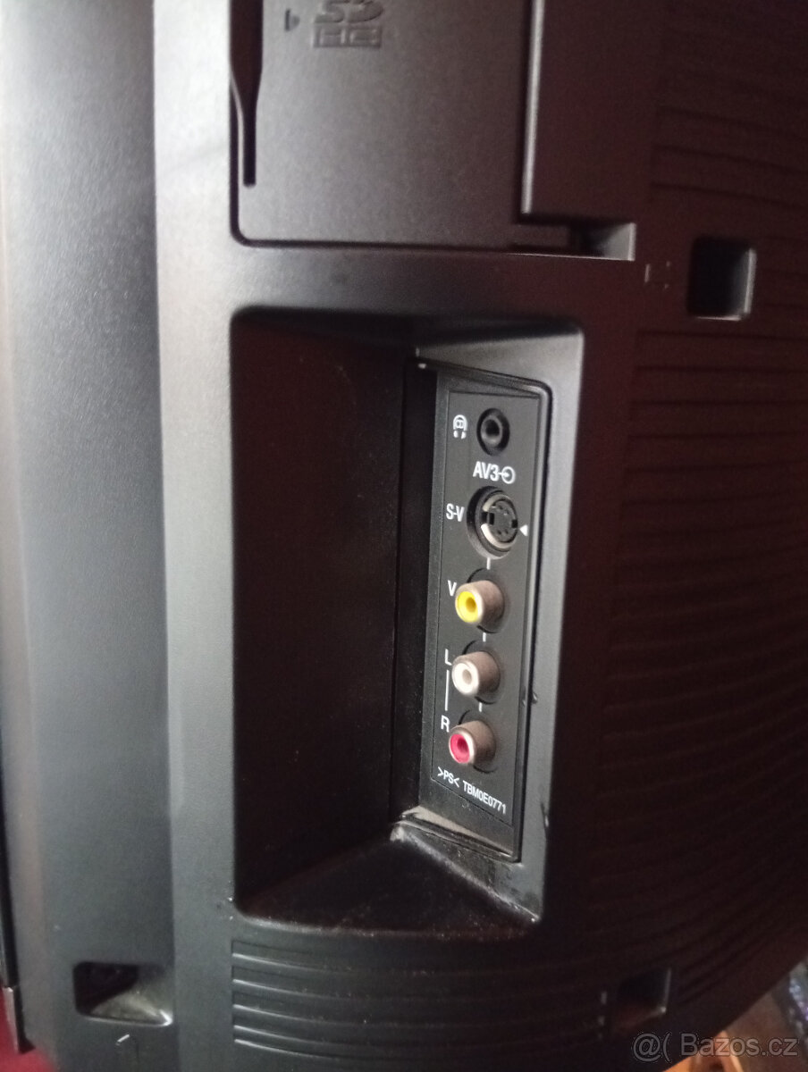 S L E V A Panasonic TX-37LZD70F ssuper cena - 5