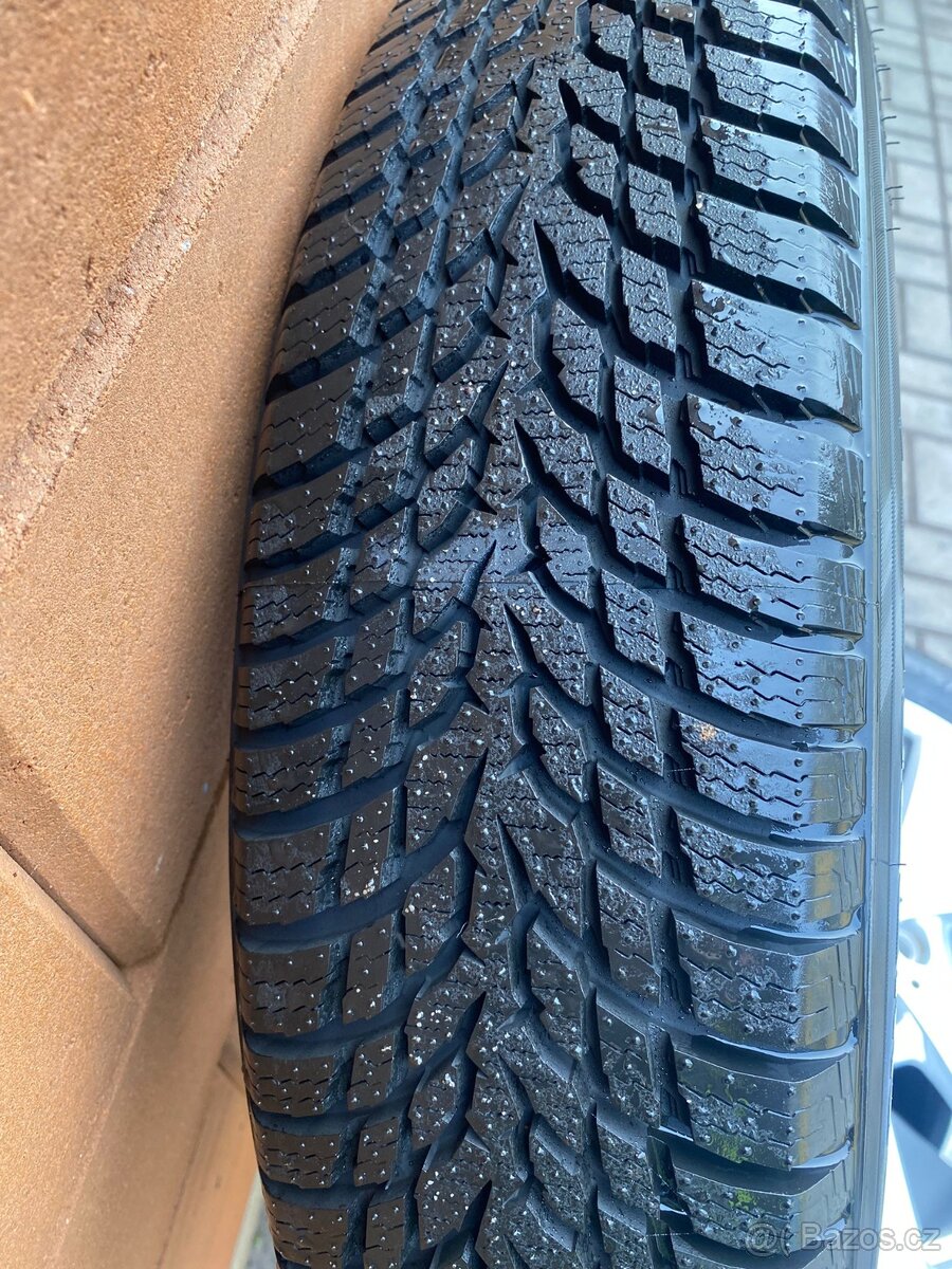 Sada zimních kol BMW i3 a BMW i3S - 5