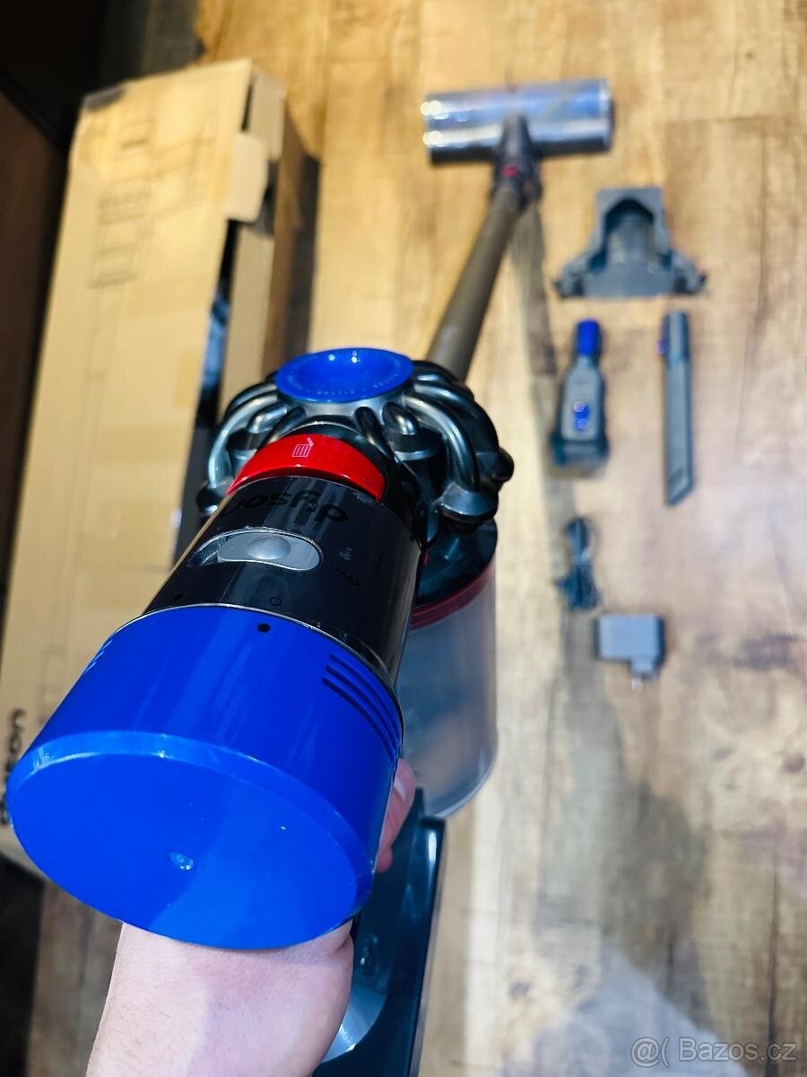 Tyčový vysavač Dyson V8 Motorhead - 5