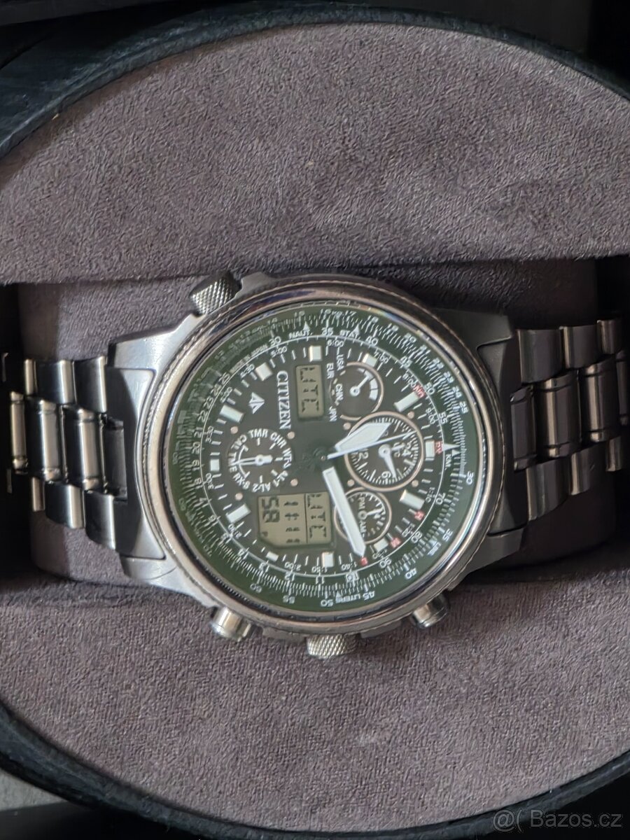 Casio MT-G, Citizen Promaster Sky, Maurice Lacroix AIKON - 5