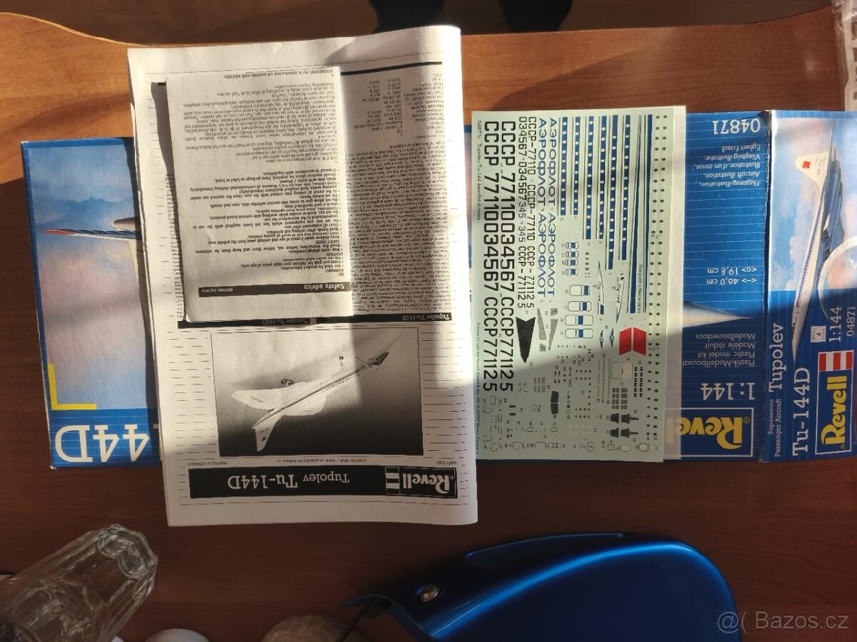 Model letadla TU - 144 D Revell - 5