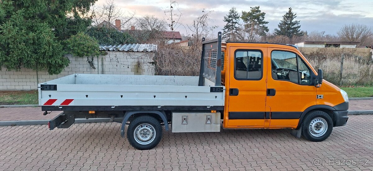 Iveco Daily 35S15 valnik 7 míst 2014 - 5