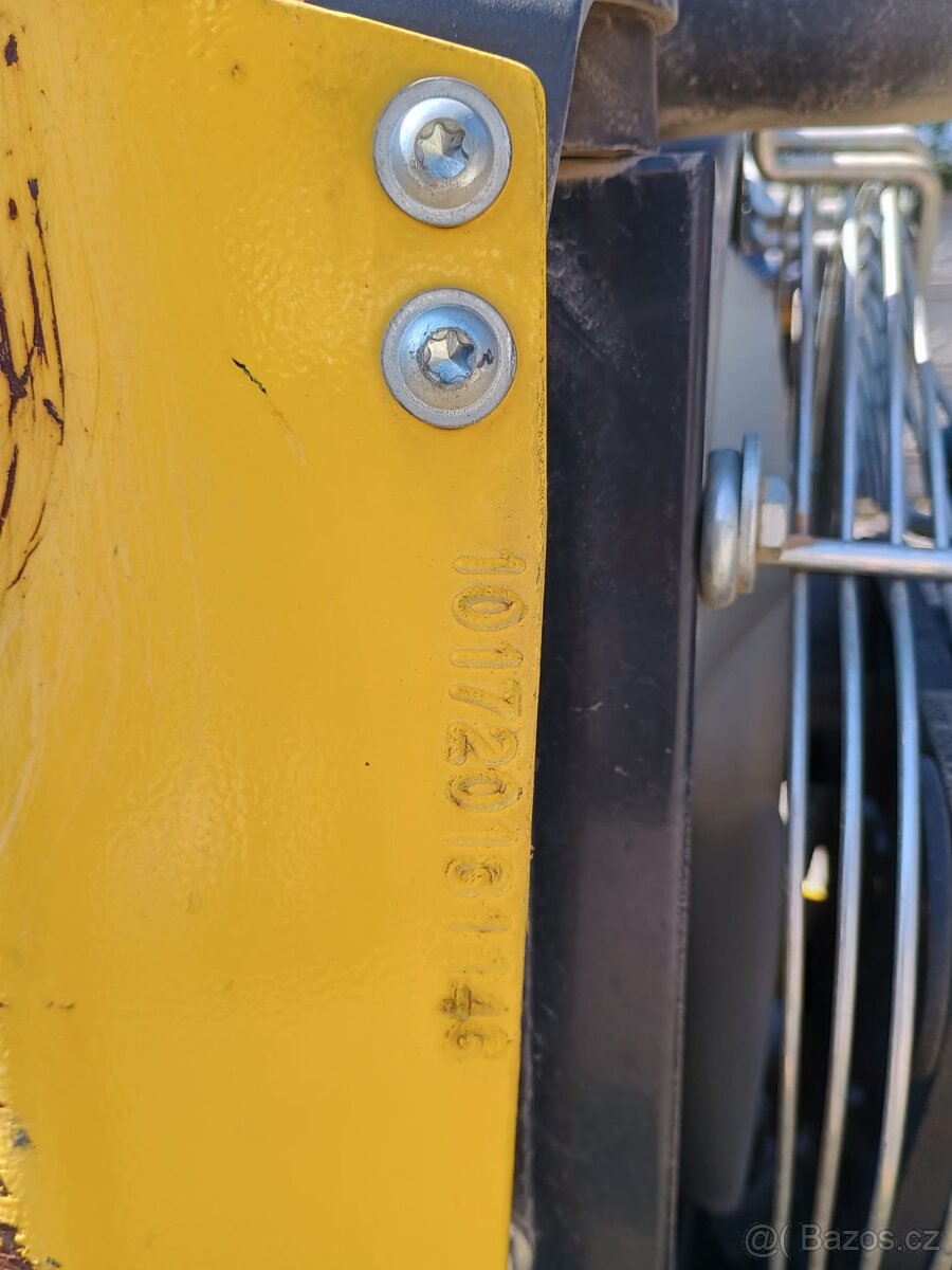 Ježkový válec Bomag BMP 8500; 2019 - 5