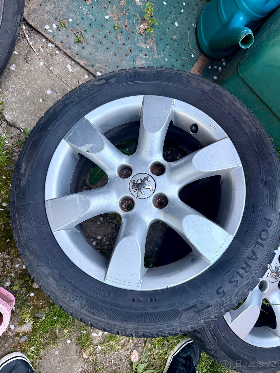 Peugeot 4x108 r16 - 5