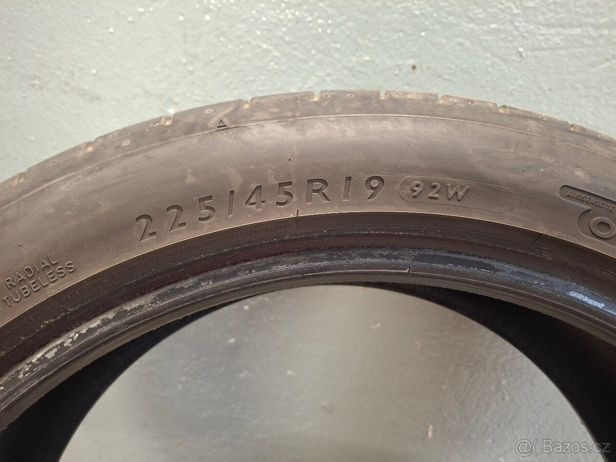 LETNÍ PNEU 225/45R19 92 W - 5