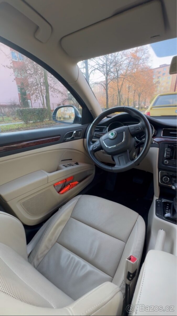 Superb V6 3,6FSI 2012 - 97 xxx nájezd - 5