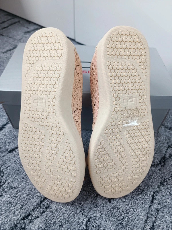 Nové LPB dívčí , dámské baleríny vel. 37 - 5