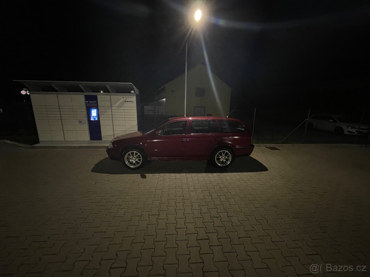 Škoda Octavia Kombi 1.6 LPG - 5