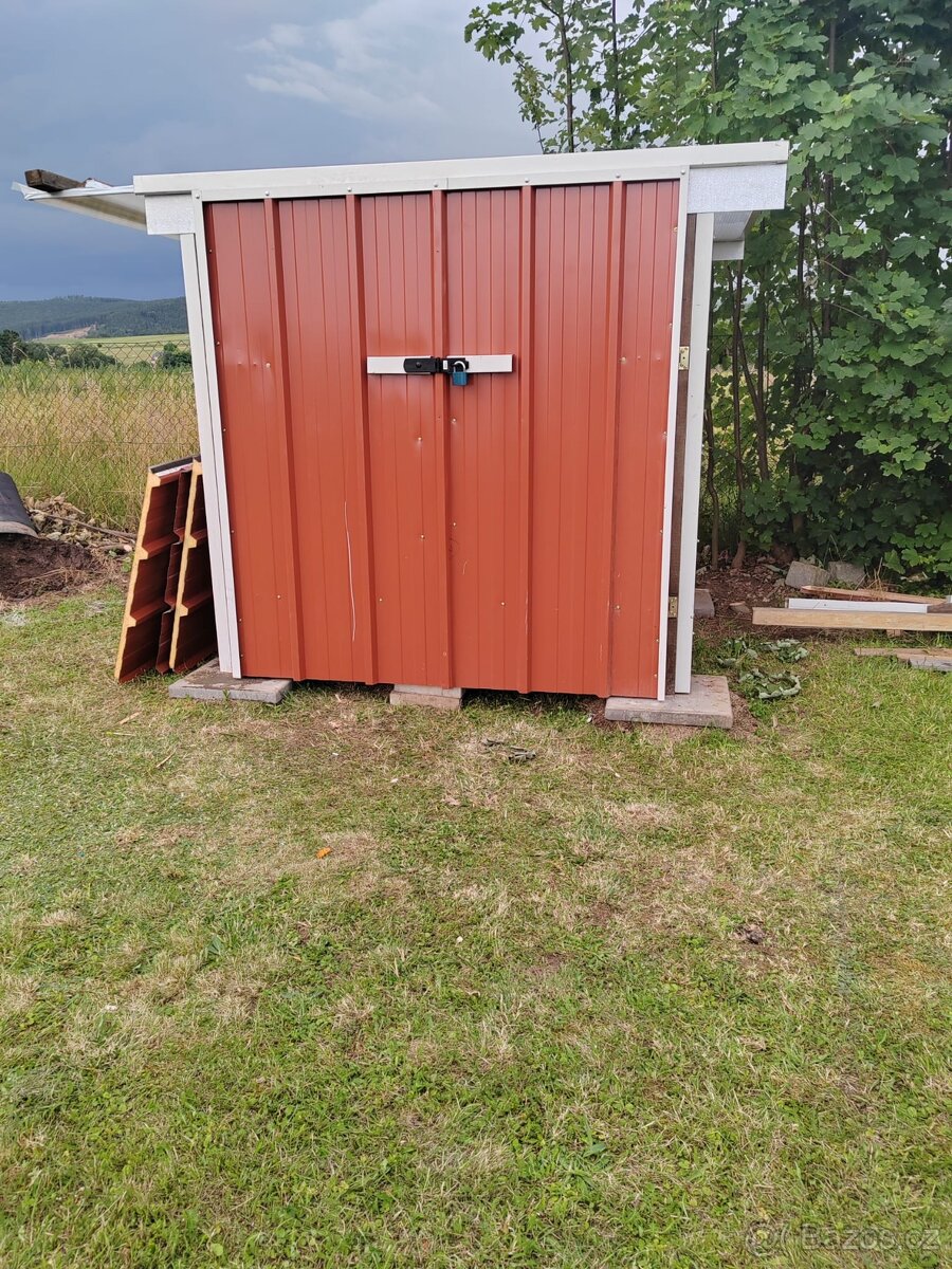 Lexan 2UV, Pur panel stěnové , Pur panel střešní - 5